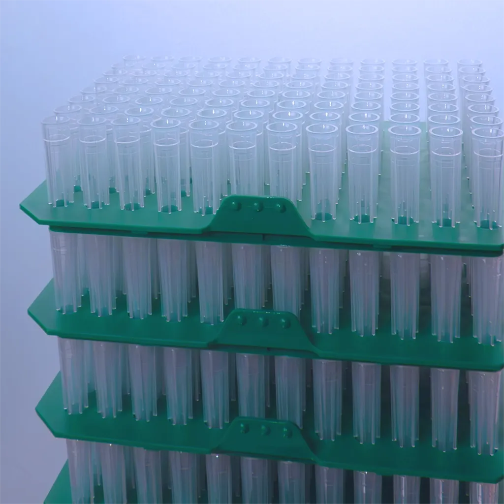 Imagem de Pontas de pipeta PP 10 uL curtas baixa retenção recarga sem DNase/Rnase