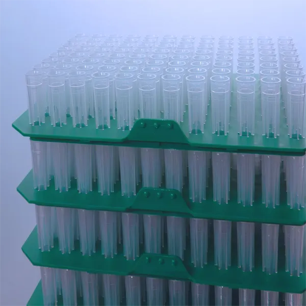 Imagem de Pontas de pipeta PP 10 uL curtas baixa retenção recarga sem DNase/Rnase