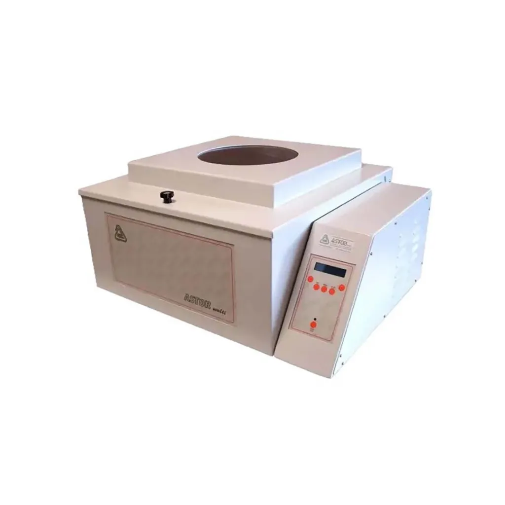 Picture of Centrifuge for dairy ou food product analysis